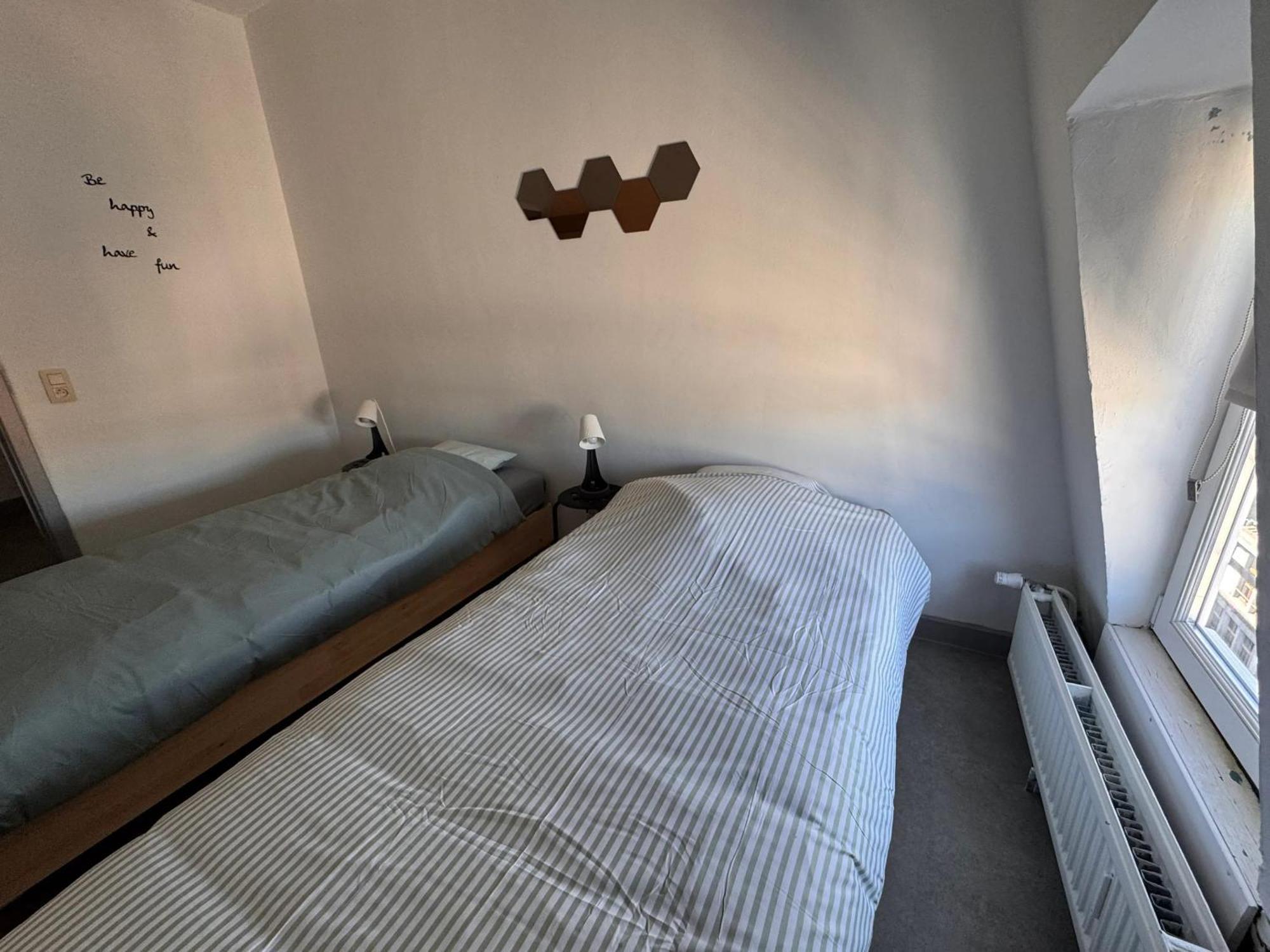 Charming Apartment In Liege City Centre With Parking Included Buitenkant foto