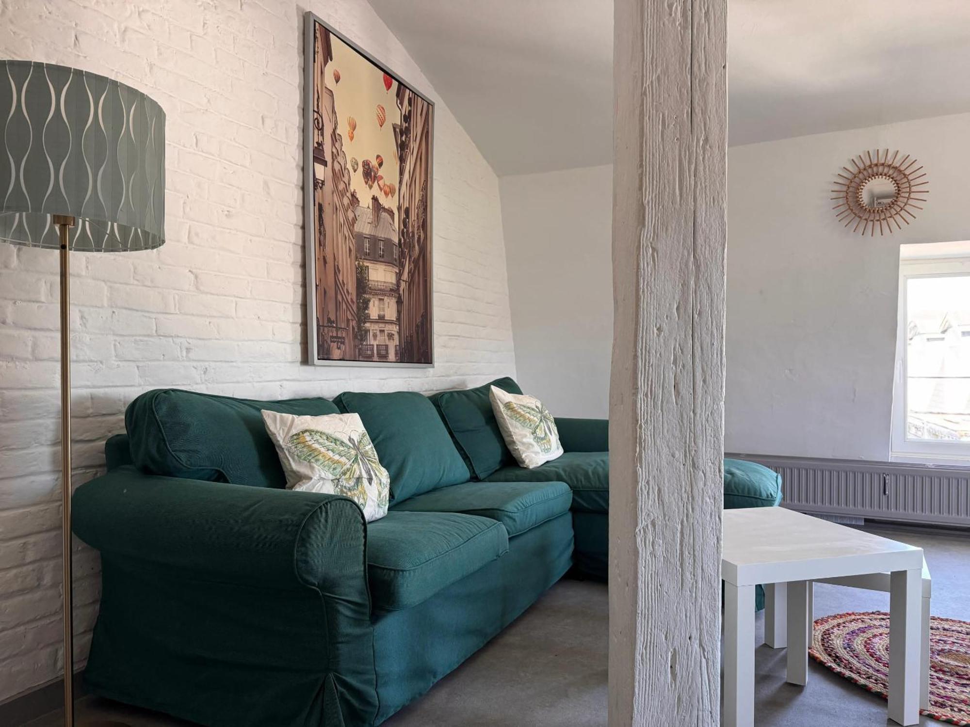 Charming Apartment In Liege City Centre With Parking Included Buitenkant foto